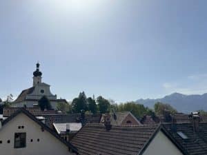 Blick über die Dächer von Murnau...