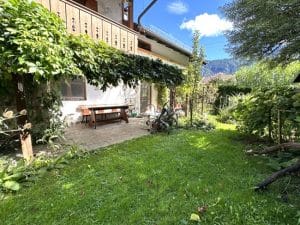 Garten mit Terrasse
