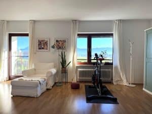 Schlafzimmer erstes OG mit Balkon