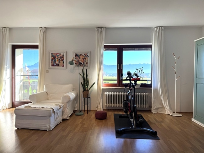 Schlafzimmer erstes OG mit Balkon