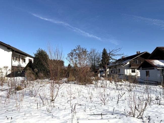 Sonniges Baugrundstück