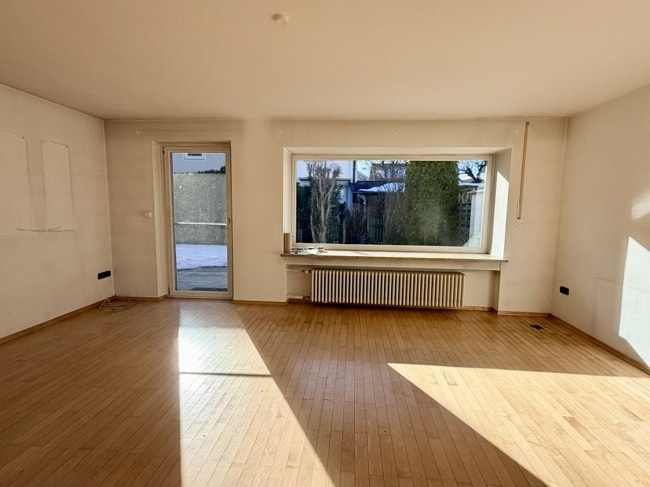 helles Wohn- und Esszimmer