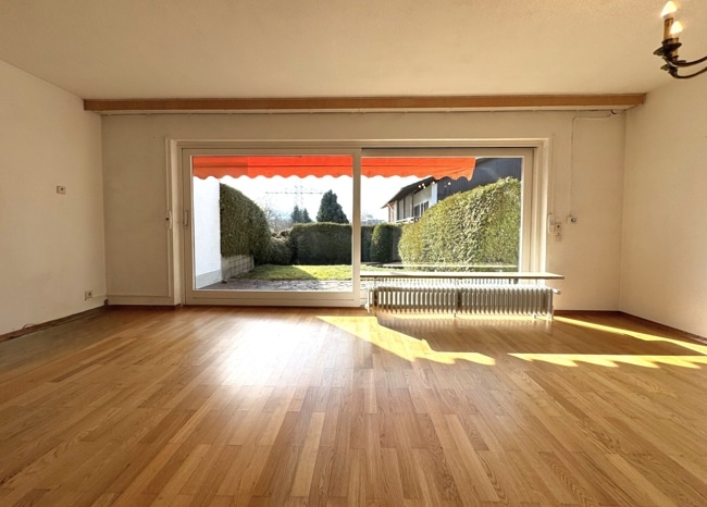 heller Wohn- und Essbereich