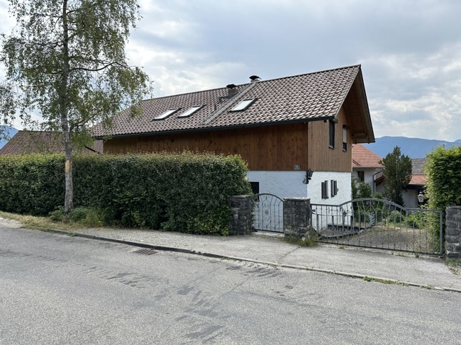 Straßenansicht