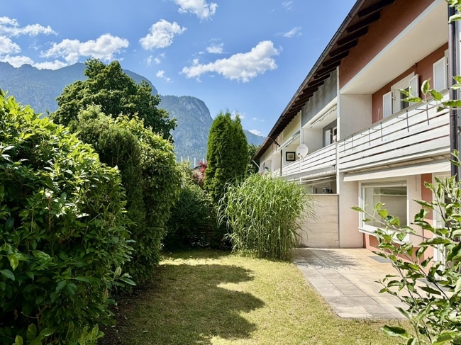 mit Süd-Terrasse