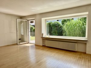 helles Wohn- und Esszimmer
