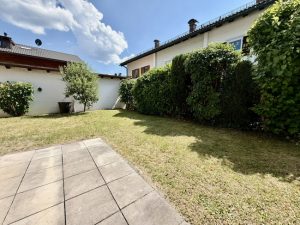 mit Süd-Terrasse