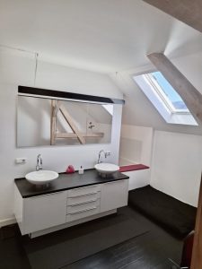 hochwertiges und stilvolles Badezimmer
