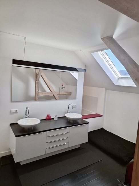 hochwertiges und stilvolles Badezimmer